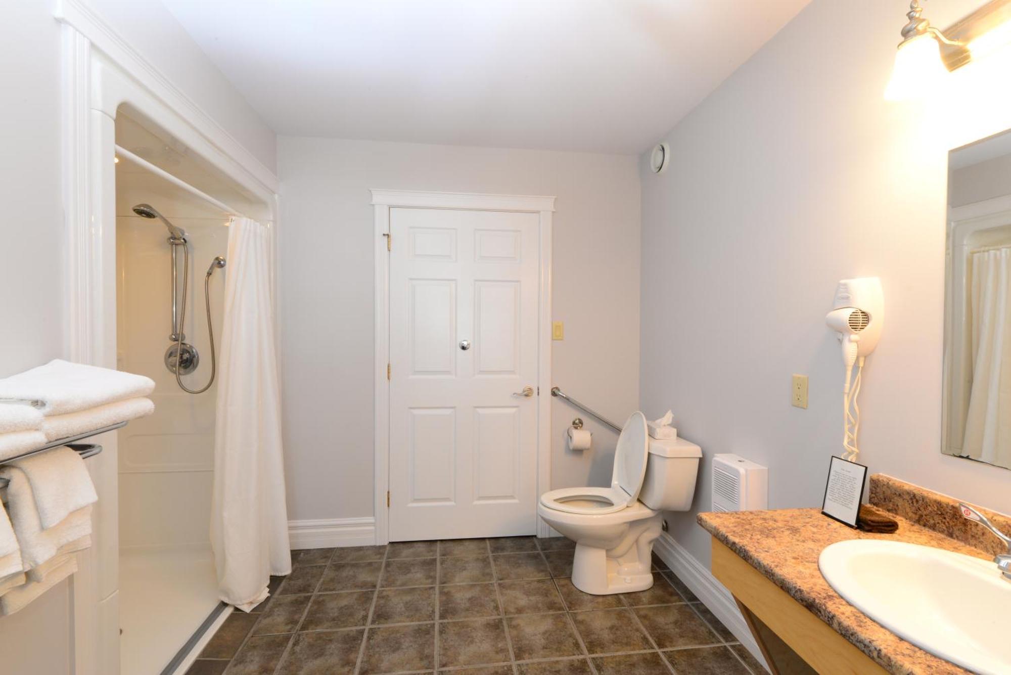 Keltic Quay Cottages & Bayfront Lodge Whycocomagh 외부 사진