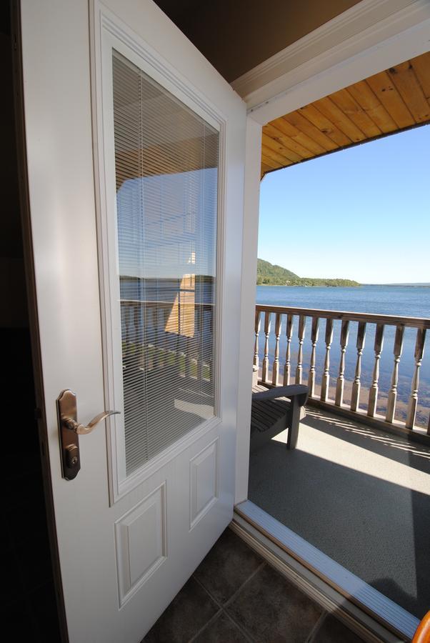 Keltic Quay Cottages & Bayfront Lodge Whycocomagh 외부 사진